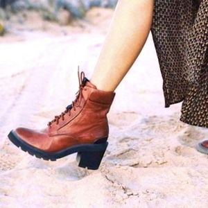 Frye Savannah Leather Women Lace Up Combat Boots 6